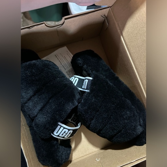 Ugg | Fluff Yeah Slide Size 6 - Picture 1 of 6